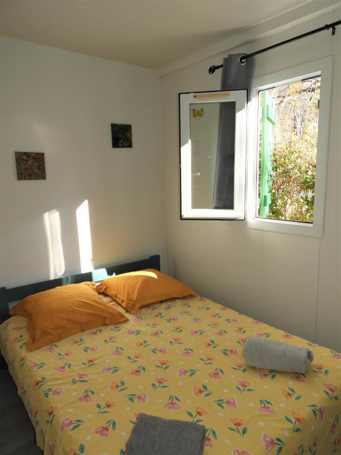 Village 17 Gites, Piscine, Restaurant , 2 Avec Spa, 3km De Holiday home