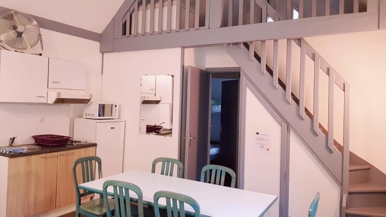 Village 17 Gites, Piscine, Restaurant , 2 Avec Spa, 3km De *