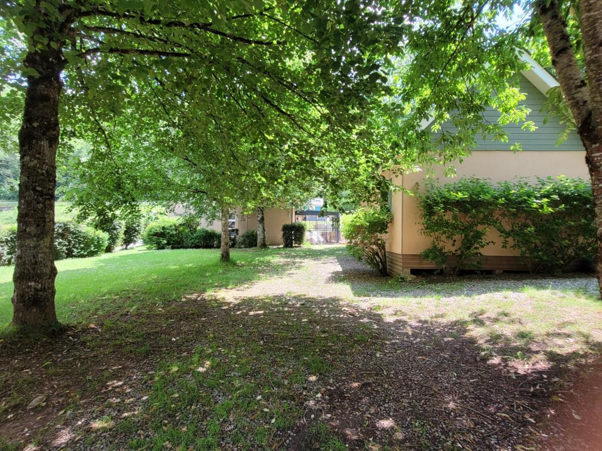Holiday home Village 17 Gites, Piscine, Restaurant , 2 Avec Spa, 3km De *