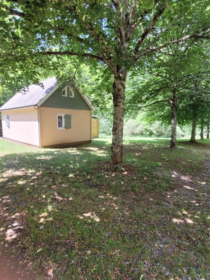 Village 17 Gites, Piscine, Restaurant , 2 Avec Spa, 3km De
