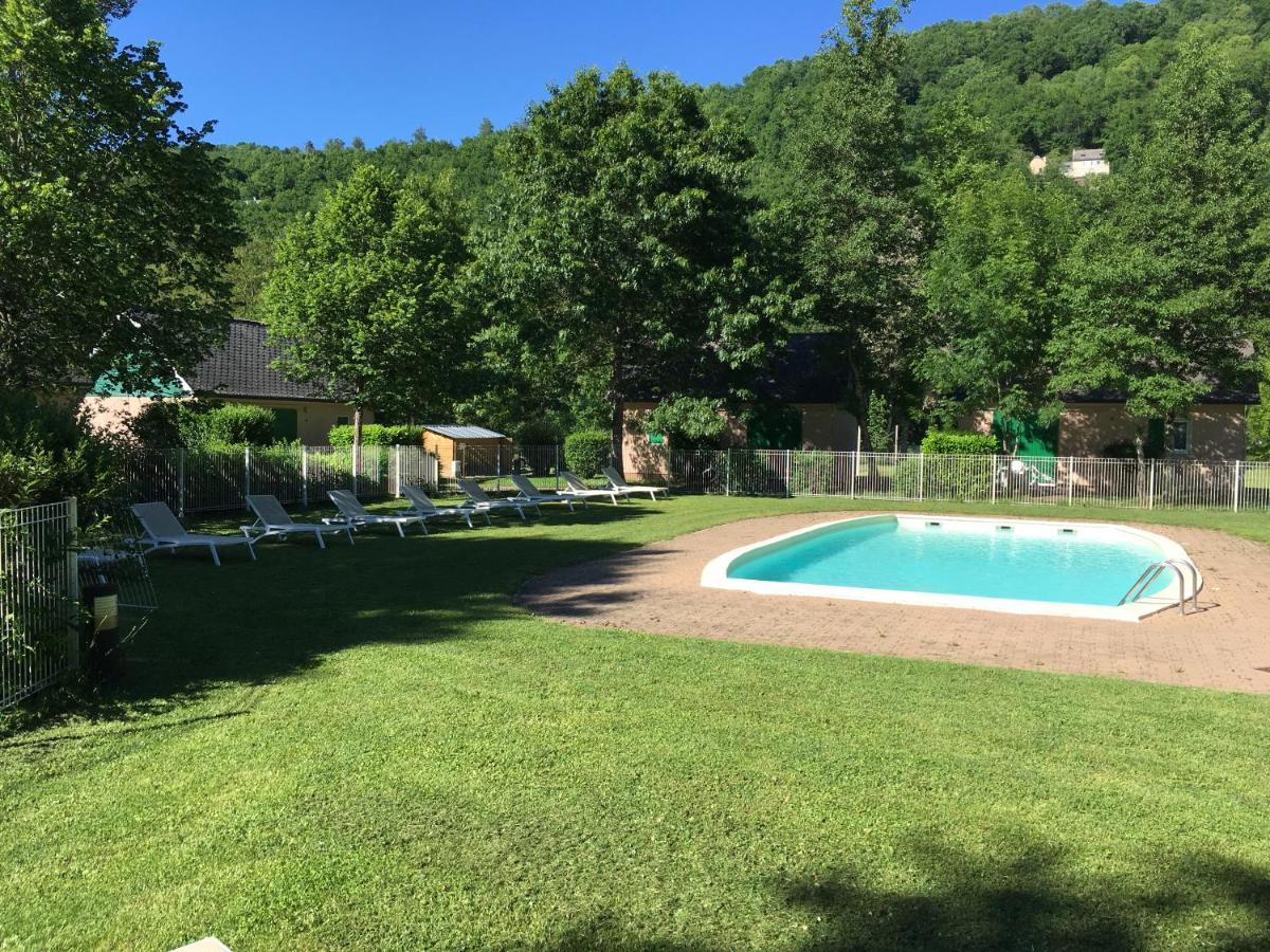 Holiday home Village 17 Gites, Piscine, Restaurant , 2 Avec Spa, 3km De Conques