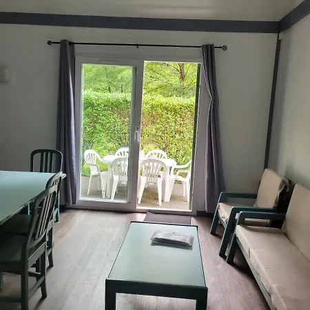 Village 17 Gites, Piscine, Restaurant , 2 Gites Avec Spa, 3Km De Conques Exterior photo