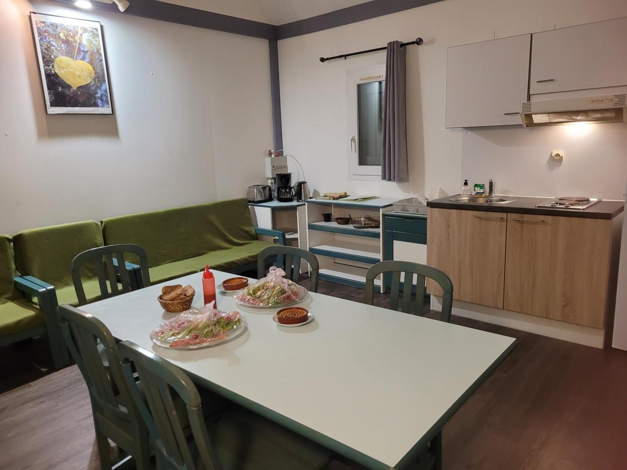 Village 17 Gites, Piscine, Restaurant , 2 Avec Spa, 3km De Ferienhaus *