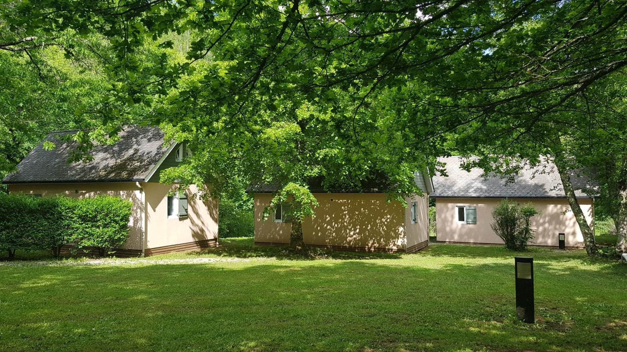 Ferienhaus Village 17 Gites, Piscine, Restaurant , 2 Avec Spa, 3km De *